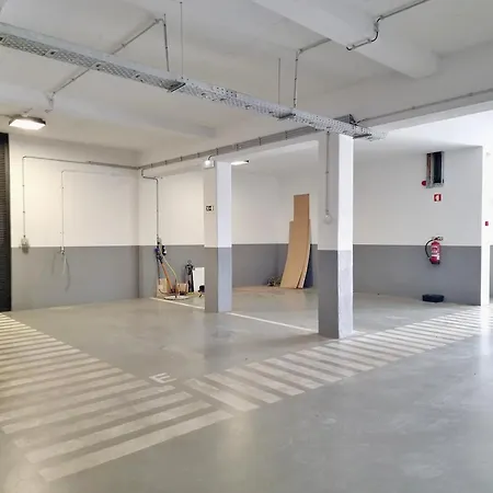 Mbird Riverside 2bd Flat With Garage