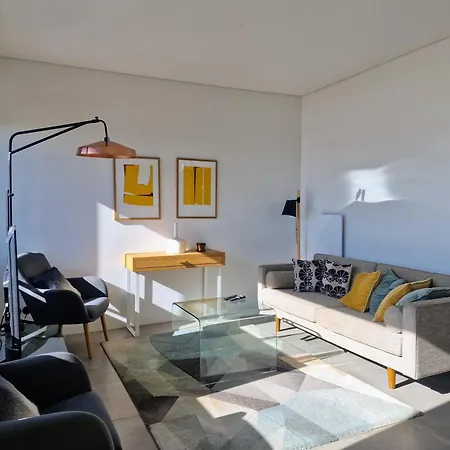 شقة Mbird Riverside 2bd Flat With Garage Lisboa