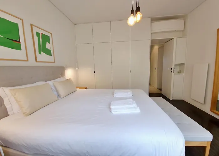 شقة Mbird Riverside 2bd Flat With Garage Lisboa