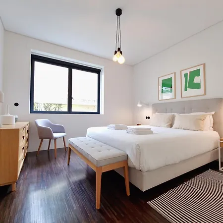 Mbird Riverside 2bd Flat With Garage Lisboa